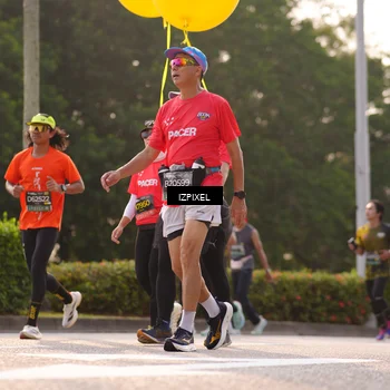 Runner Photo 6523152