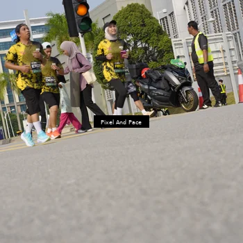 Runner Photo 6523162