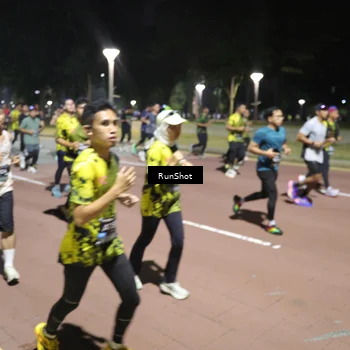 Runner Photo 6523211