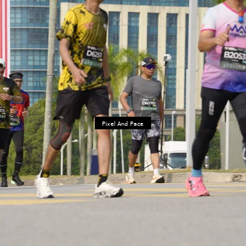Runner Photo 6523248
