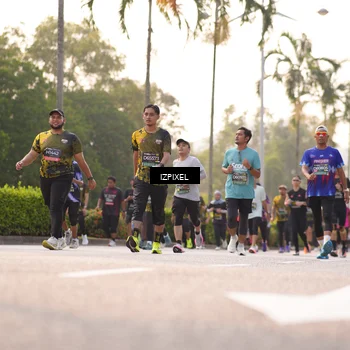 Runner Photo 6523283