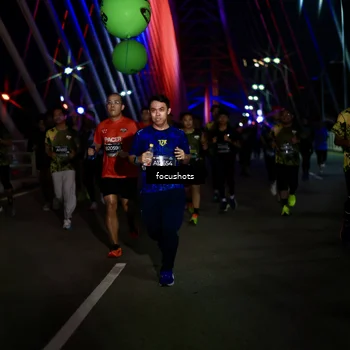 Runner Photo 6523300