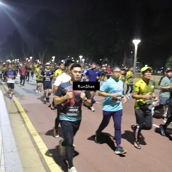 Runner Photo 6523338