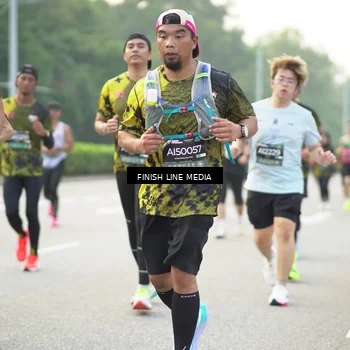 Runner Photo 6523350
