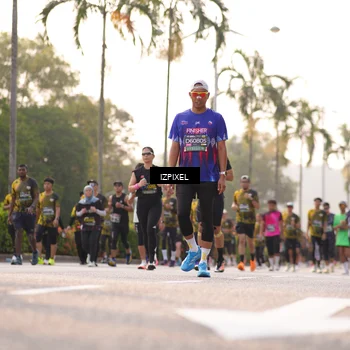 Runner Photo 6523351
