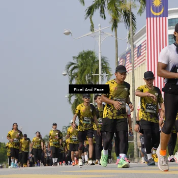 Runner Photo 6523354