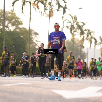 Runner Photo 6523369