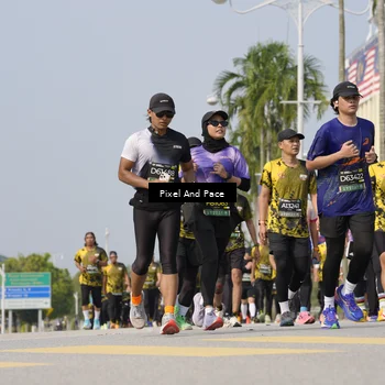 Runner Photo 6523378
