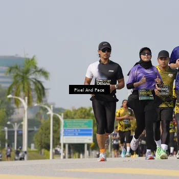 Runner Photo 6523381