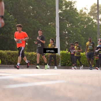 Runner Photo 6523403
