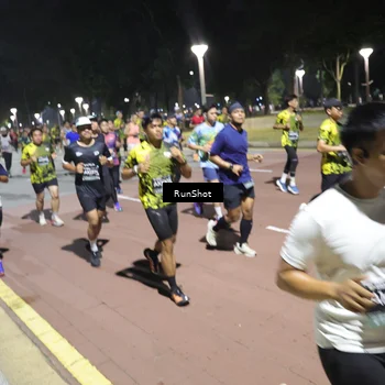Runner Photo 6523428