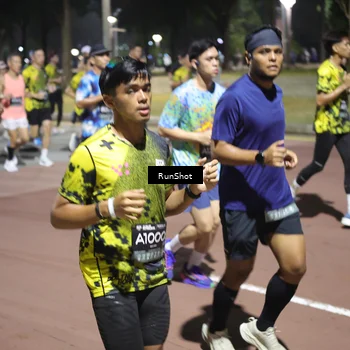 Runner Photo 6523440