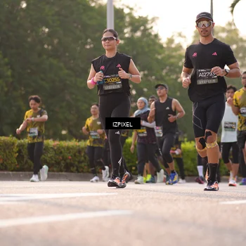 Runner Photo 6523441