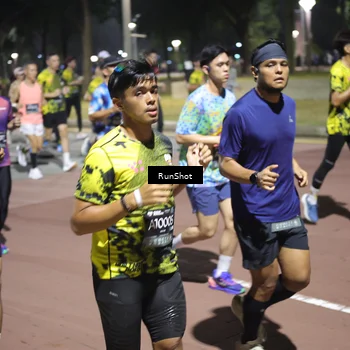 Runner Photo 6523446