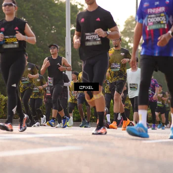 Runner Photo 6523453