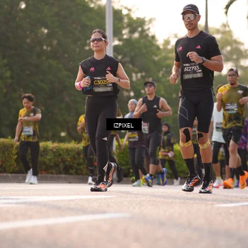 Runner Photo 6523471