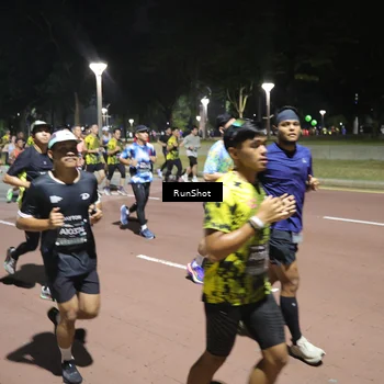 Runner Photo 6523473
