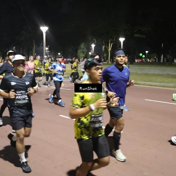 Runner Photo 6523500