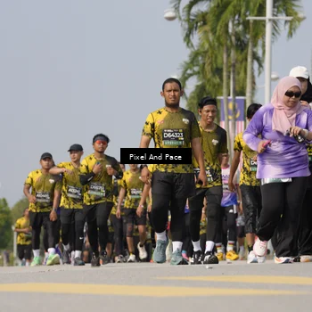 Runner Photo 6523501