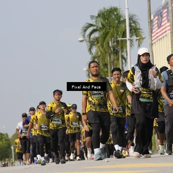 Runner Photo 6523502