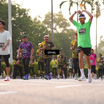 Runner Photo 6523505