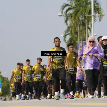 Runner Photo 6523522