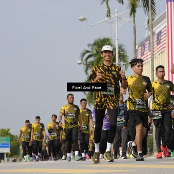 Runner Photo 6523526