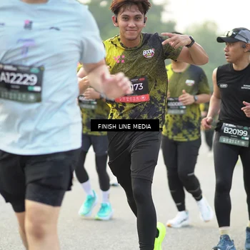 Runner Photo 6523530
