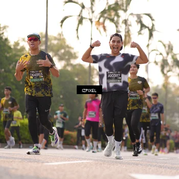Runner Photo 6523551