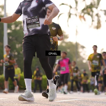 Runner Photo 6523556