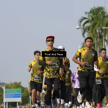 Runner Photo 6523563
