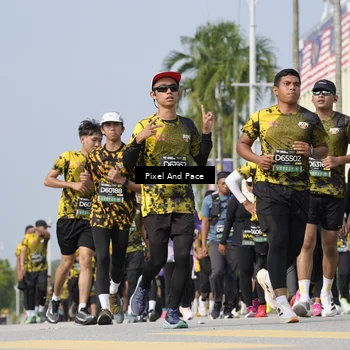 Runner Photo 6523572