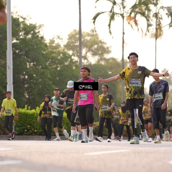 Runner Photo 6523573