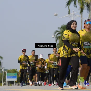 Runner Photo 6523589