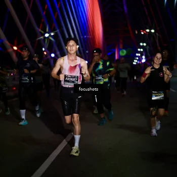 Runner Photo 6523590