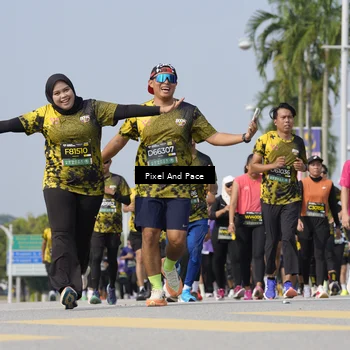 Runner Photo 6523605