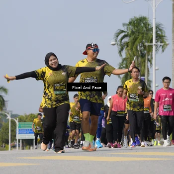 Runner Photo 6523614