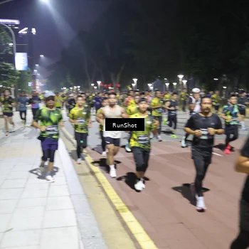Runner Photo 6523650