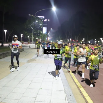 Runner Photo 6523669