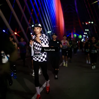 Runner Photo 6523687