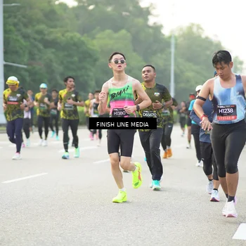 Runner Photo 6523689