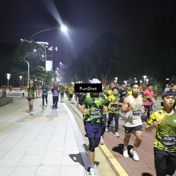 Runner Photo 6523718