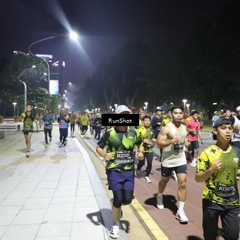 Runner Photo 6523728