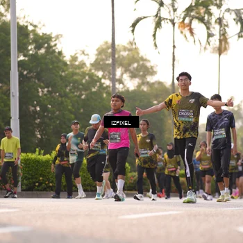 Runner Photo 6523753