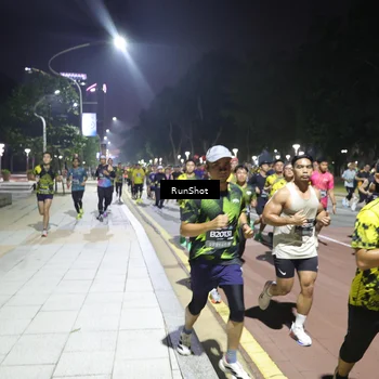 Runner Photo 6523771