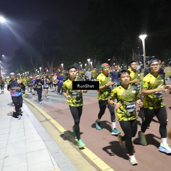 Runner Photo 6523791