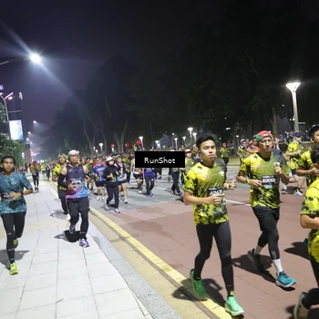 Runner Photo 6523805
