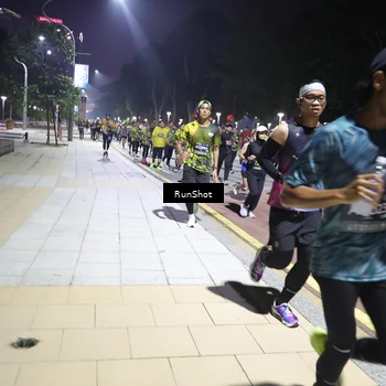 Runner Photo 6523843