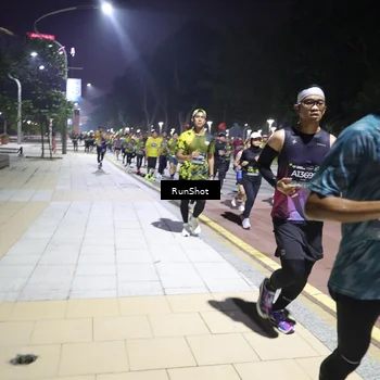 Runner Photo 6523853