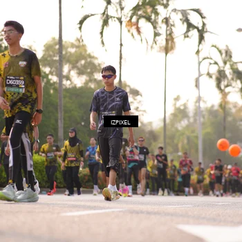 Runner Photo 6523859